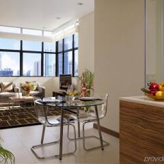 Отель 8 on Claymore Serviced Residences в номере