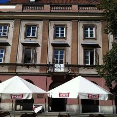 Отель Design City Old Town - Rynek Apartment Польша, Варшава - отзывы, цены и фото номеров - забронировать отель Design City Old Town - Rynek Apartment онлайн вид на фасад