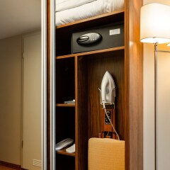 Отель Avalon Hotel & Conferences Латвия, Рига - - забронировать отель Avalon Hotel & Conferences, цены и фото номеров сейф в номере