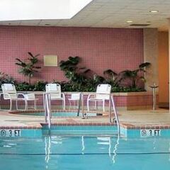 Отель Bethesda Marriott Suites США, Бетесда - отзывы, цены и фото номеров - забронировать отель Bethesda Marriott Suites онлайн бассейн фото 3