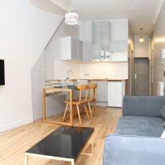 Апартаменты Private Apartment - Palais Royal комната для гостей фото 4