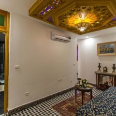 Отель Riad Amor Марокко, Фес - отзывы, цены и фото номеров - забронировать отель Riad Amor онлайн комната для гостей фото 2
