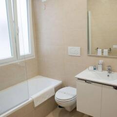 Отель Rome & Suites ванная