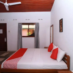 OYO 246 Roy Villa Beach Hotel Галле комната для гостей фото 3