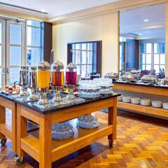 Отель The Novotel Toronto Centre Канада, Торонто - отзывы, цены и фото номеров - забронировать отель The Novotel Toronto Centre онлайн питание
