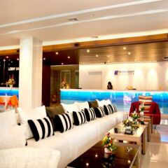 Отель Metro Resort Pratunam бассейн