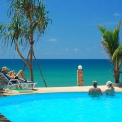 Отель Lanta Nice Beach Resort Ланта бассейн