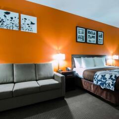 Отель Sleep Inn & Suites And Conference Center комната для гостей фото 3
