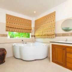 Отель La Romanee Infinity Villa by Jetta спа