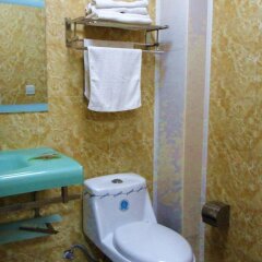 Отель Hongye Hotel Xi'an Xianyang Airport Китай, Сяньян - отзывы, цены и фото номеров - забронировать отель Hongye Hotel Xi'an Xianyang Airport онлайн ванная