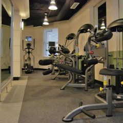 Отель Bluebird Suites DC Financial District фитнесс-зал