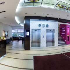 In Hotel Belgrade интерьер отеля