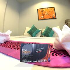 Отель The Room Patong фитнесс-зал фото 2