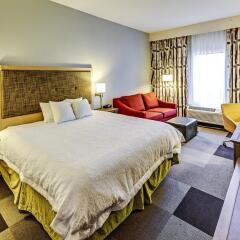 Отель Hampton Inn Columbus I-70E/Hamilton Road комната для гостей