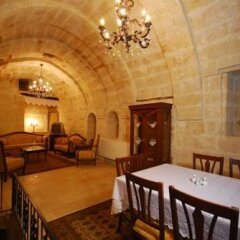Отель Upper Greek House развлечения