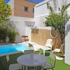 Отель Holiday Home Blanca Барселона бассейн фото 3