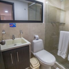 Azor Hotel Cali Versalles in Cali, Colombia from 52$, photos, reviews - zenhotels.com bathroom