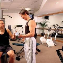 Gloria Plaza Hotel Suzhou фитнесс-зал