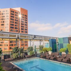 Отель Wilshire Condos By Barsala Лос-Анджелес вид на фасад
