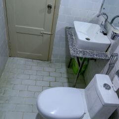 Отель Himalayan Oasis Непал, Катманду - отзывы, цены и фото номеров - забронировать отель Himalayan Oasis онлайн ванная