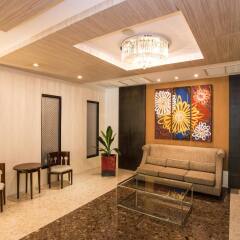 Отель Adelphi Grande Sukhumvit By Compass Hospitality Бангкок интерьер отеля фото 2
