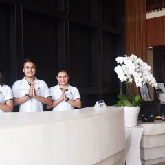 Bedrock Hotel Kuta Bali интерьер отеля фото 3