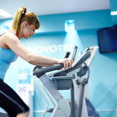 Отель Novotel Edinburgh Centre Великобритания, Эдинбург - отзывы, цены и фото номеров - забронировать отель Novotel Edinburgh Centre онлайн фитнесс-зал фото 4