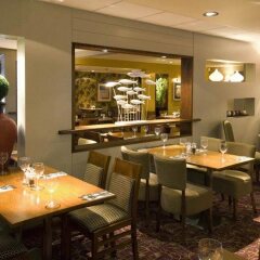 Отель Premier Inn London Kensington питание