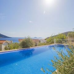 Villa Selena by Akdenizvillam Турция, Калкан - отзывы, цены и фото номеров - забронировать отель Villa Selena by Akdenizvillam онлайн бассейн фото 3