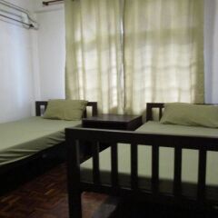 Stay Hostel Бангкок спа