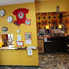 Sunflower City Youth Hotel Римини интерьер отеля
