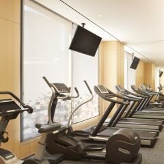 Отель Aloft Seoul Myeongdong фитнесс-зал