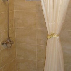 Отель Al Nakheel Furnished Apartments Иордания, Солт - отзывы, цены и фото номеров - забронировать отель Al Nakheel Furnished Apartments онлайн ванная