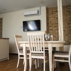 Отель Natalex Apartments Литва, Вильнюс - отзывы, цены и фото номеров - забронировать отель Natalex Apartments онлайн питание фото 2
