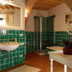 Отель Relais Il Vallone Синалунга ванная