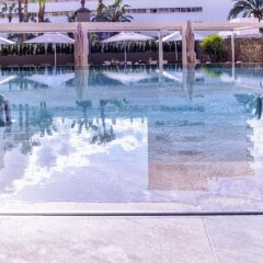 Hotel Fénix Torremolinos - Adults Only бассейн фото 3