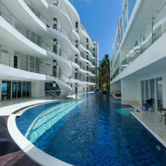 Апартаменты Sunset Plaza Serviced Apartments бассейн фото 3