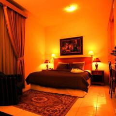 Khalidia Hotel Apartments комната для гостей