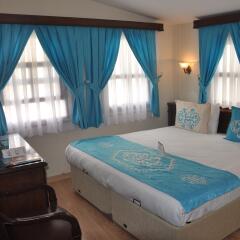 Sarnic Hotel (Ottoman Mansion) сейф в номере