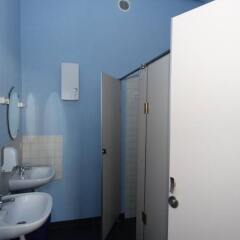 Riverside Hostel Гданьск ванная