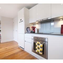 Отель Quiet, Convenient 1BR Flat for 4 in Greenwich Великобритания, Лондон - отзывы, цены и фото номеров - забронировать отель Quiet, Convenient 1BR Flat for 4 in Greenwich онлайн в номере