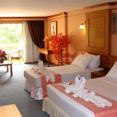 Отель Ao Nang Beach Resort комната для гостей фото 5