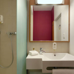 B & B Hotel Prague City in Prague, Czech Republic from 95$, photos, reviews - zenhotels.com bathroom photo 2