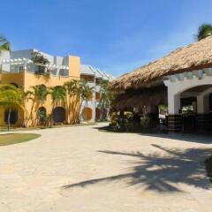 Отель Casa Marina Beach & Reef All Inclusive парковка
