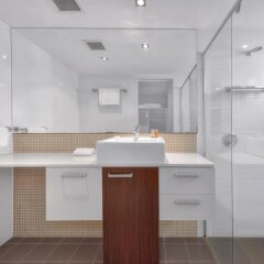 Апартаменты The Hub Apartments ванная фото 2