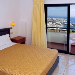 Pela Mare Hotel комната для гостей