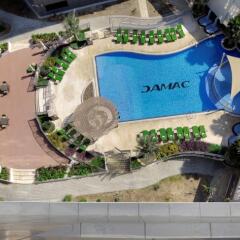 Отель Damac Maison De Ville Breeze бассейн фото 2