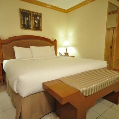 Отель Las Palmas Hotel Филиппины, Манила - отзывы, цены и фото номеров - забронировать отель Las Palmas Hotel онлайн комната для гостей фото 4