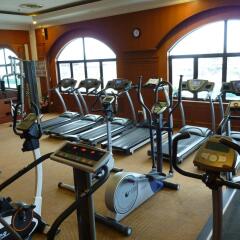 Seafest Hotel фитнесс-зал фото 3