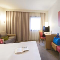 Отель Novotel Lyon Centre Part Dieu комната для гостей фото 4